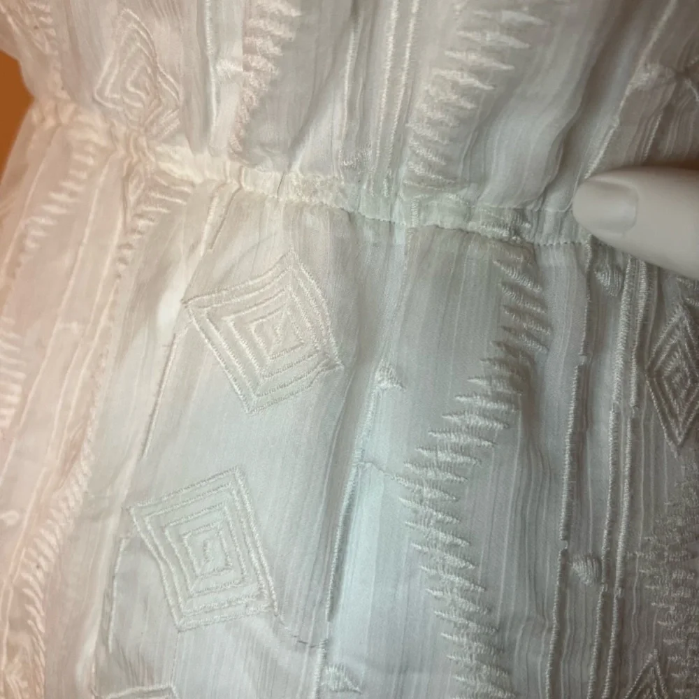 GAP Knee Length Sheer w/ Lining Geometric Pattern Dress - Picture 8 of 11